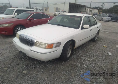 2000 Mercury Grand Marquis Ls z USA, uszkodzony, nr VIN 2MEFM75W9YX735270